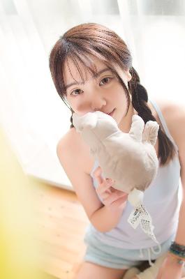 夜班护士1979年意大利